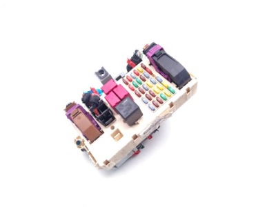 Alfa romeo brera рамка / модуль запобіжників 2.4 jtdm 20v дизель 50508023 фото №1