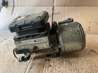 Насос компресор підвіска citoren c5 ii lift kompletny справний оригінал фото №1