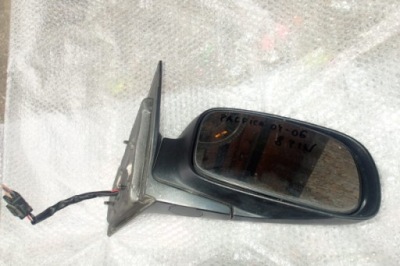 Chrysler pacifica 04-06 дзеркало праве 8 pin фото №1
