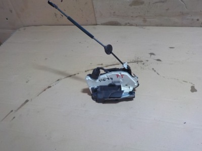 Vw tiguan замок дверь правый задняя 5n0839016f фото №1