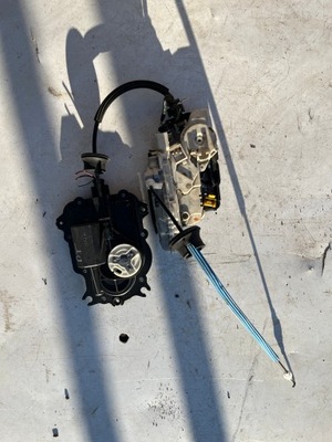 Доводчик дверь правый задняя keyless a8 s8 d3 4e0837059 lift фото №1