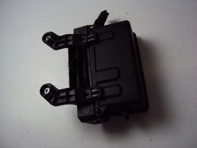 Коробка запобіжників volvo v40 2012-2019 фото №1