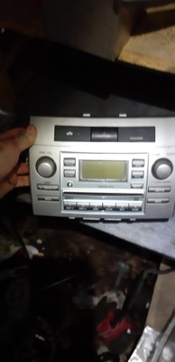 RADIO RADIO CD TOYOTA COROLLA VERSO II  