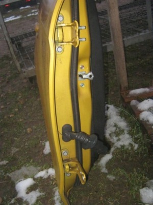 Петлі дверей y35 жовтий mitsubishi space star 2 3 2013-2026 фото №1