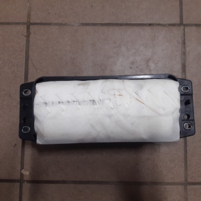 Подушка пасажира перед skoda fabia 6va фото №1