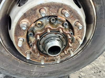 Ступиця задня задня scania r s фото №1