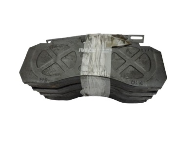 Тормозные колодки тормозные iveco eurocargo перед фото №1