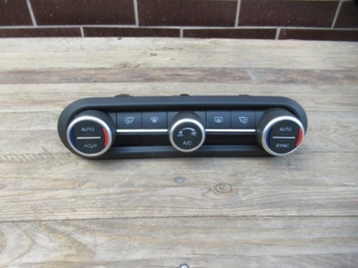 Alfa romeo stelvio панель klimatyzacyjny фото №1