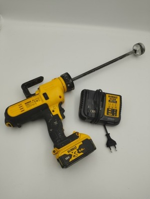 Pistolet do silikonu DeWalt DCE580