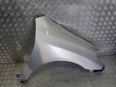 Крила правий toyota matrix 1e7 фото №1