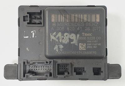 Модуль двері лівий перед mercedes w906 9068204126 фото №1