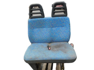 Iveco daily 35s13 2001r - сиденье правый пассажира фото №1