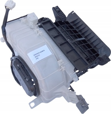 Повітродувка передня infiniti qx80 фото №1