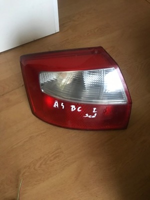 AUDI A4 B6 BERLINA FARO IZQUIERDA  