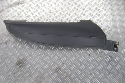 Vw passat b8 sedan - подушка обшивка задний правый фото №1