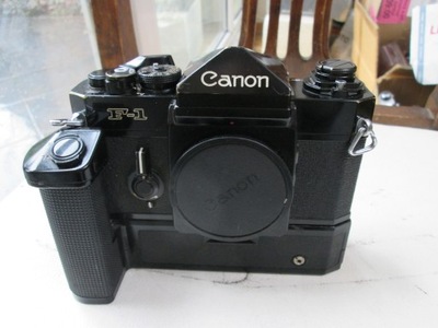 Aparat Canon F-1 Z MOTOREM