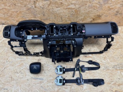 Citroen c5 aircross консоль панель приладів приладова подушка безпеки ремені подушки безпеки оригінал фото №1