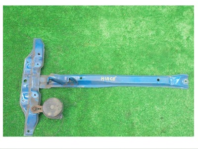 Toyota hiace iv 2.4d 00r - підсилювач кронштейн фото №1