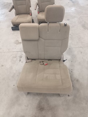 Chrysler town country сиденья задняя 3 ряд фото №1