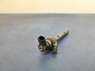 Bmw 5 f10 f11 2.0 d форсунка 7810702-02 фото №1