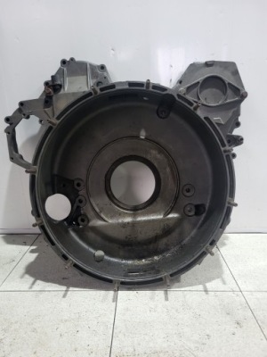 Кришка корпус зчеплення розподільного валу scania r 1450479 фото №1