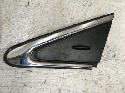 Toyota оригінальний номер 60118-05021 avensis захист заглушка крила трикутник фото №1