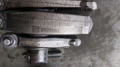 Scania рычаг толкатели клапанов фото №1