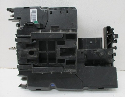 Клемма модуль аккумулятор mercedes w204 a2075402550 фото №1