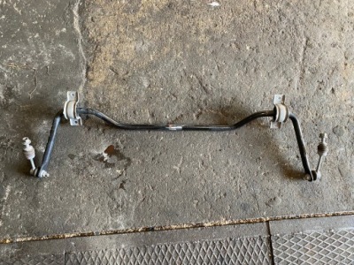 Bmw f15 f16 x6 x5 стабілізатор задній 6858954 фото №1