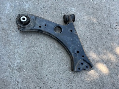 Fiat tipo 1.6 2019 важіль лівий перед фото №1