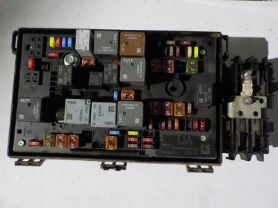 Opel astra j bsi модуль uch 13368643 ua фото №1