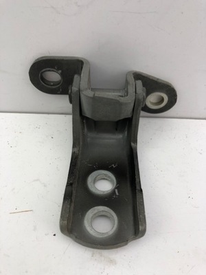 Toyota rav4 петля дверь правый фото №1