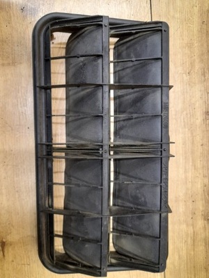 Решітка вентиляційна задня peugeot 807 фото №1