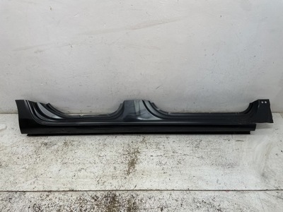 Порог правый обшивка skoda superb iii 3v0 фото №1