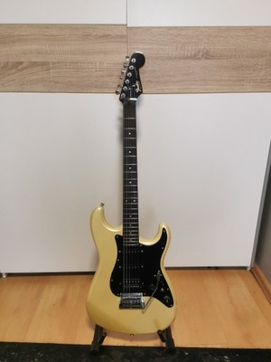 gitara Fender stratocaster made in Japan 1986 RARE
