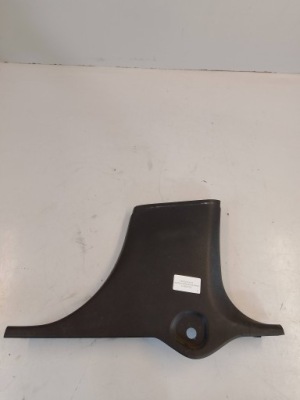 Mercedes w176 захист стійка нижня права a1766920122 фото №1