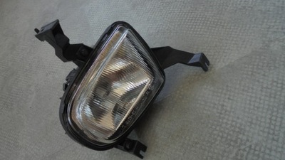 Peugeot 307 противотуманная фара левый tyc фото №1