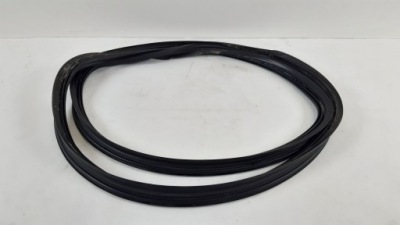 Volvo xc60 i lift прокладка крышки багажника фото №1