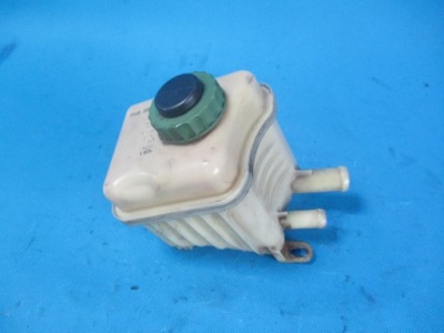 Бак жидкость усилителя audi q7 4l 7l6422371c фото №1