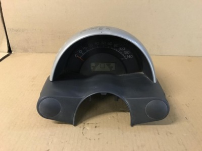 Smart fortwo i лічильник 0001187 993790007 фото №1
