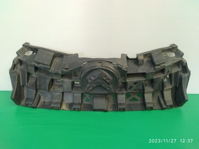 Решітка радіатора решітка радіатора перед citroen c1 52617-0h010 фото №1