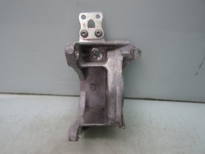 Leaf ii ze1 21r кронштейн опора полуось хомут кронштейн 201213a072 фото №1