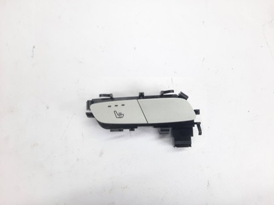 Mercedes w205 кнопка підігрів сидіння фото №1