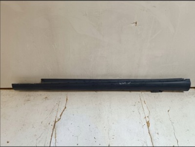 Молдинг поріг mercedes w205 ніч пакет ліва nowa фото №1