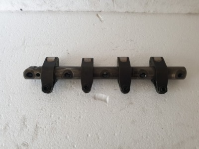 Вал толкатели dodge caliber 2.0 crd фото №1