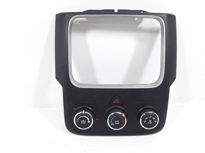 Dodge ram 1500 14r панель обдув рамка p68186217ac фото №1