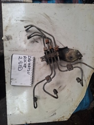 Daihatsu rocky 2,8 td провода топливные фото №1