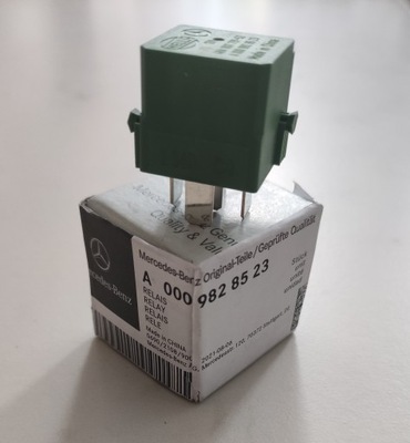 Реле mercedes w221 a0009828523 фото №1