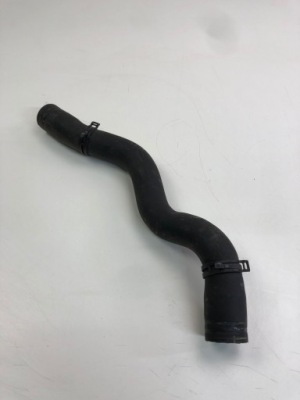 Opel insignia a труба патрубок шланг води 132239142da фото №1