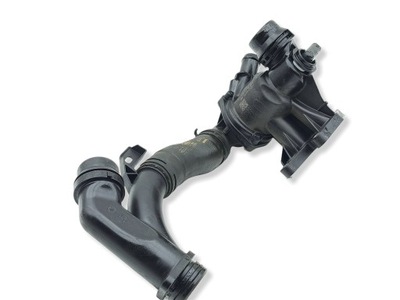 Корпус термостата land rover range rover evoque l538 k4d38575ab 31031966 фото №1